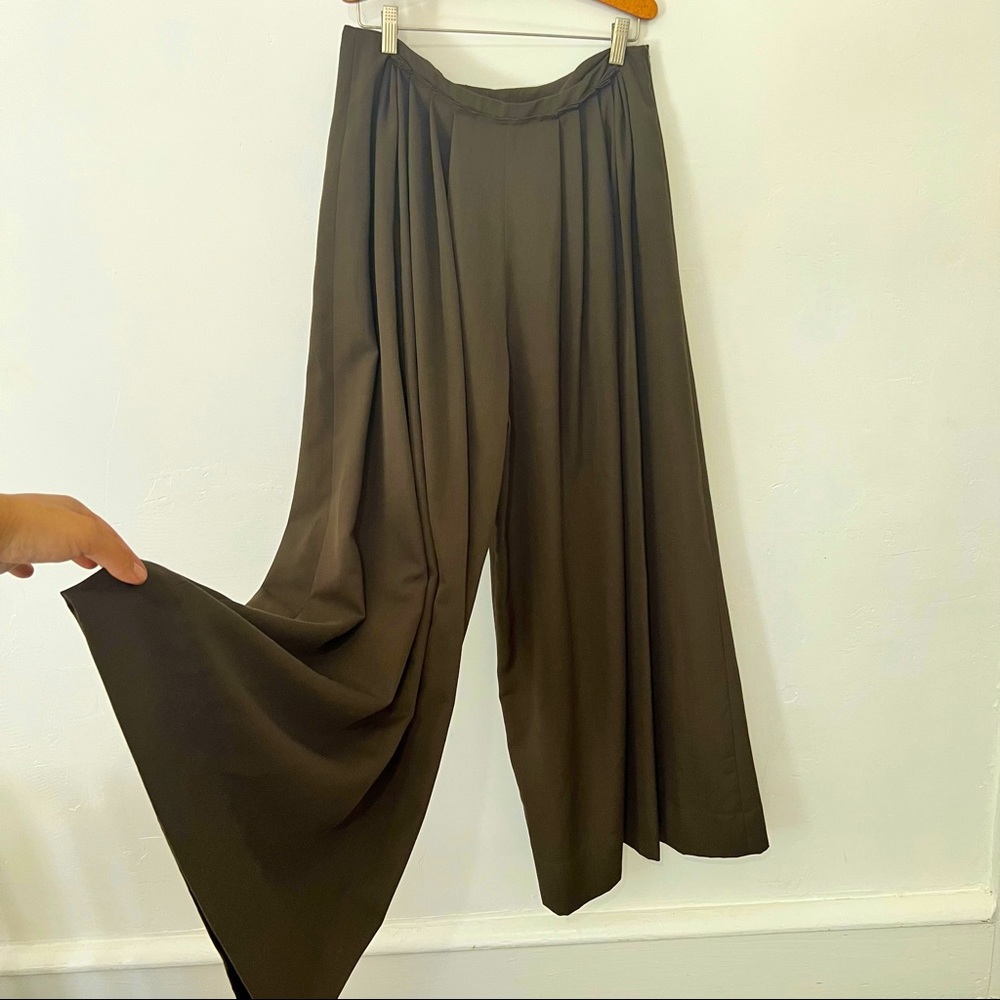 Cacharel pleated palazzo pant olive green -USA10 / F40
